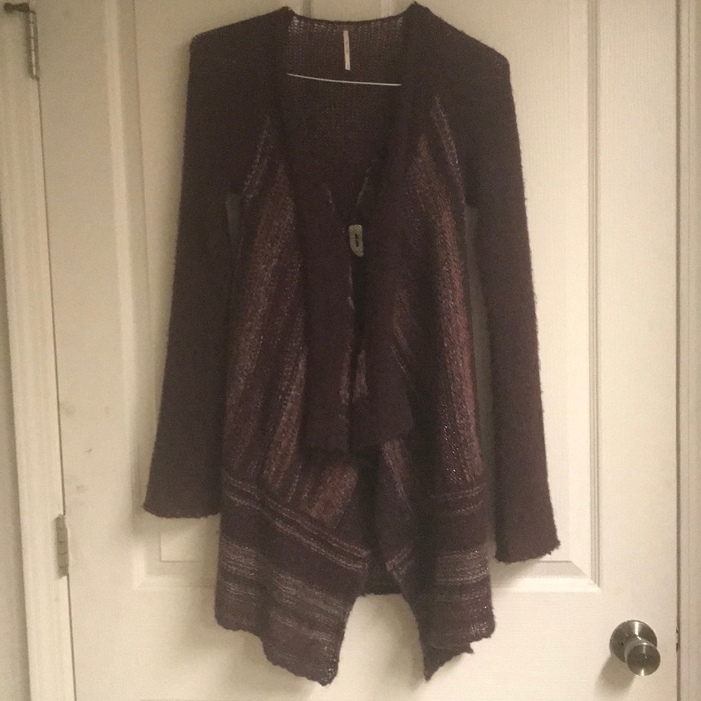 Free People maroon sweater coat-size Small